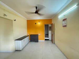 Bedroom in 2 BHK Apartment at Karve Nagar – for Rent