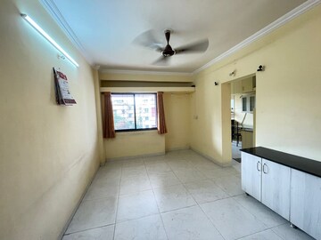 Room in 2 BHK Apartment at Karve Nagar – for Rent