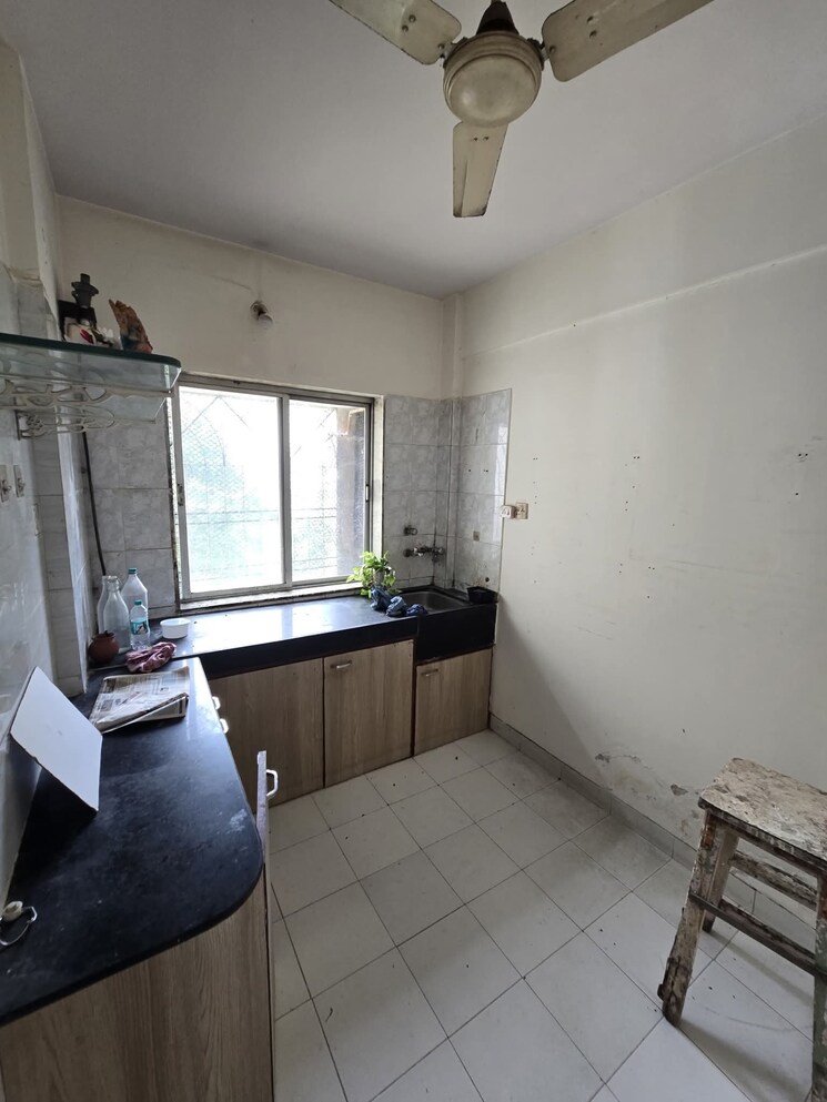 Bathroom, dheeraj-enclave 1 Bedroom 577 Sq.Ft. Apartment In Borivali East Mumbai 9437785