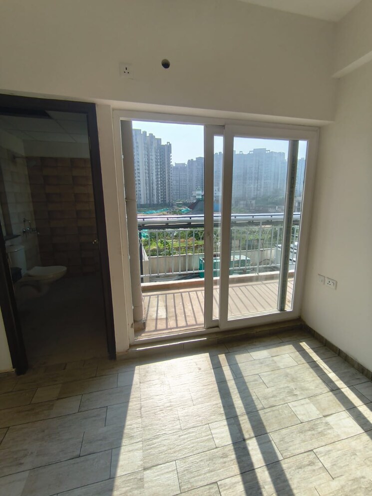 Exterior View, shri-radha-aqua-garden 2 Bedroom 1050 Sq.Ft. Apartment In Sector 16b Greater Noida Greater Noida 9437957