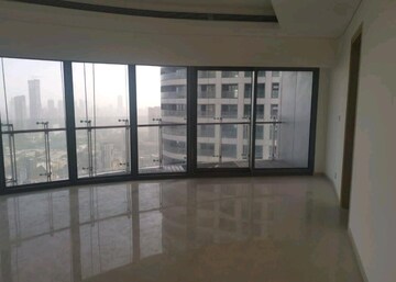 Room in 3 BHK Apartment at Lodha World View, Worli – for Rent