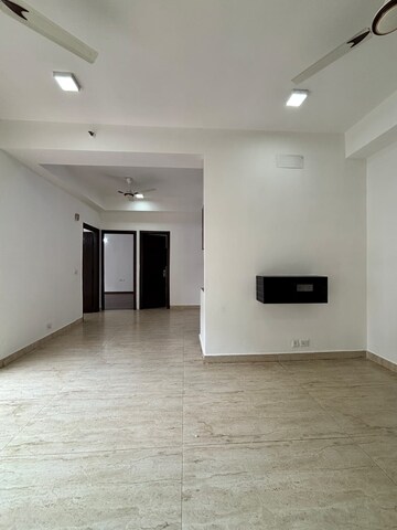 Room in 2 BHK Apartment at Samridhi Grand Avenue, Tech Zone 4 Greater Noida – for Sale