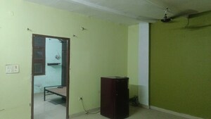 Living Room in 1 BHK Builder Floor at Vaishali Sector 5 – for Rent