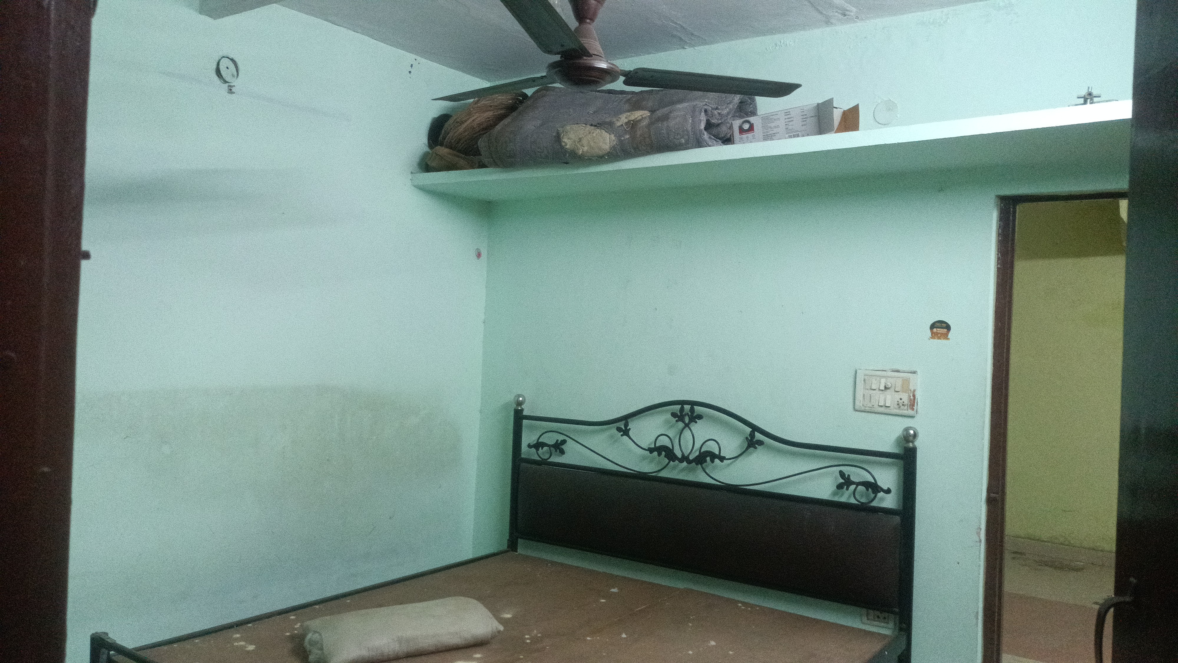 1 BHK Builder Floor For Rent in Builder Floor 