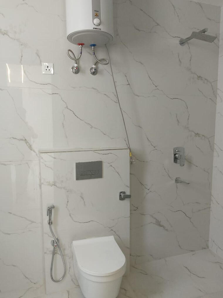 Bathroom, sector 28 3 Bedroom 2410 Sq.Ft. Apartment In Sector 28 Gurgaon 9437822