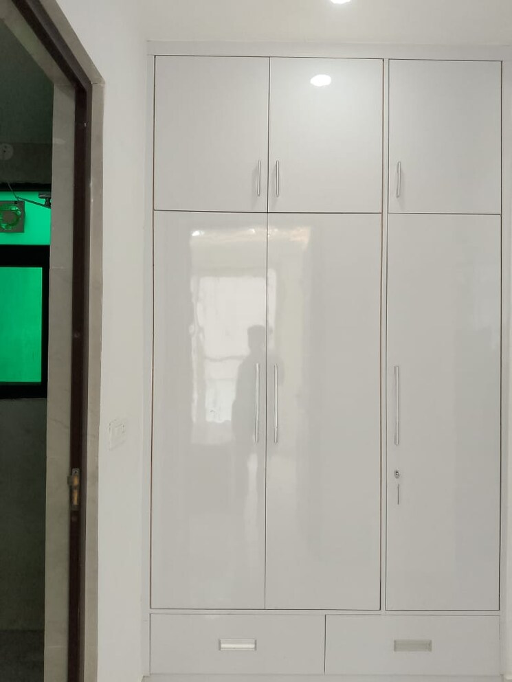 undefined, sector 28 3 Bedroom 2410 Sq.Ft. Apartment In Sector 28 Gurgaon 9437822