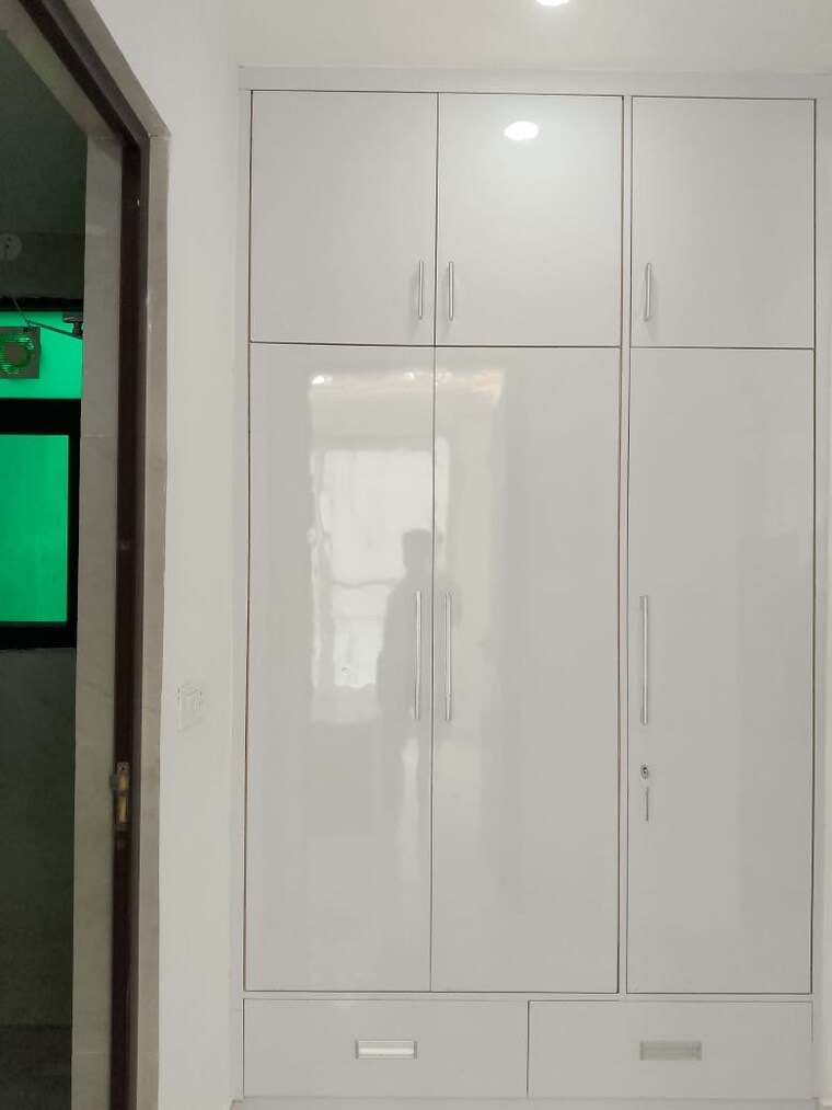 undefined, sector 28 3 Bedroom 2410 Sq.Ft. Apartment In Sector 28 Gurgaon 9437822