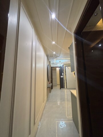  2 BHK Builder Floor at Dwarka Mor – for Rent