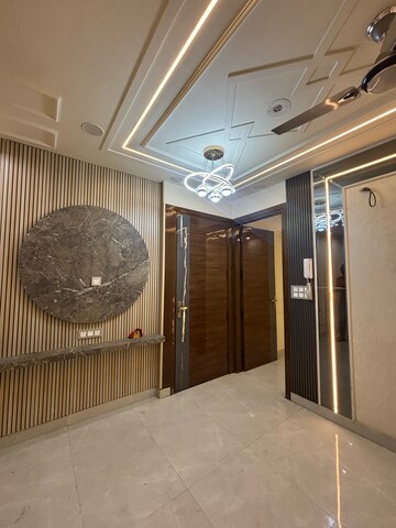 2 BHK Builder Floor For Rent in Dwarka Mor