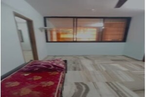 2 BHK Builder Floor For Rent in Dayanand Colony
