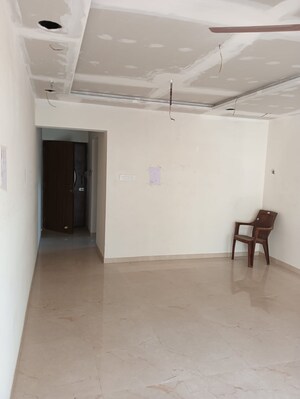 Room in 3 BHK Apartment at Mahavir Square, Manpada – for Sale