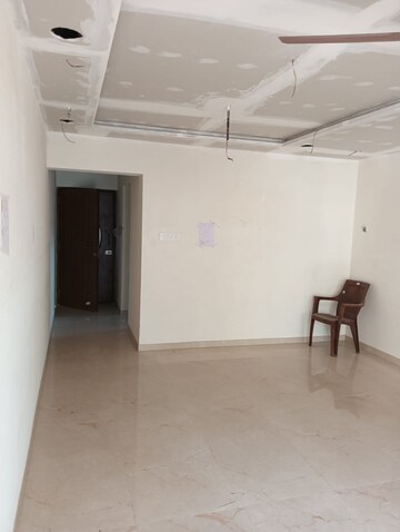 Room in 3 BHK Apartment at Mahavir Square, Manpada – for Sale