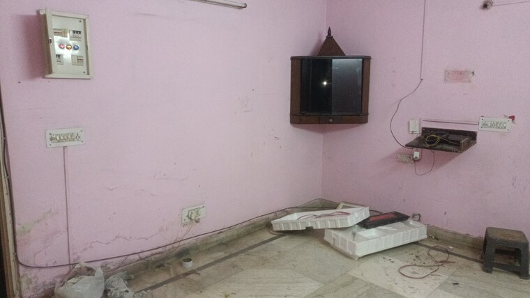 Living Room, vaishali sector 5 1 Bedroom 550 Sq.Ft. Builder Floor In Vaishali Sector 5 Ghaziabad 9438547