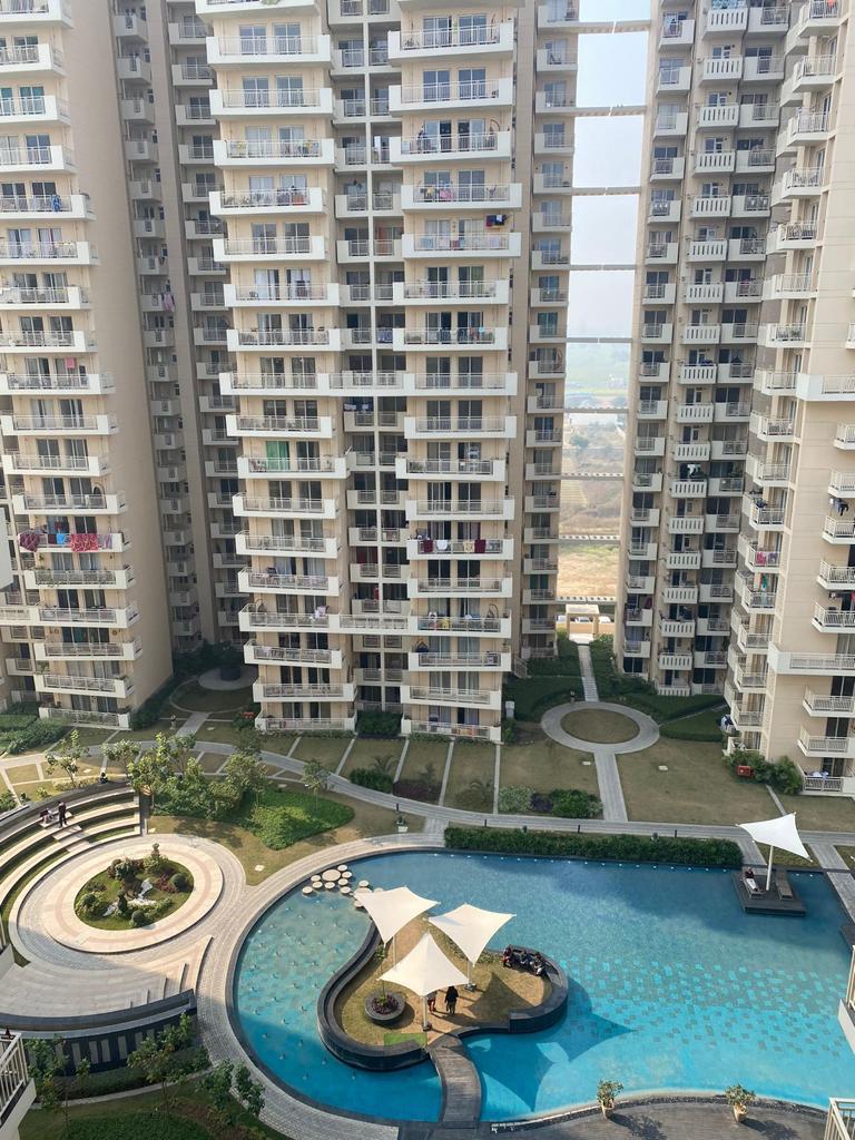 3 BHK 2100 Sq.Ft. Apartment in Ireo Skyon
