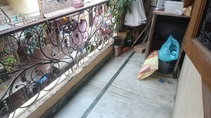 Balcony in 2 BHK Builder Floor at Vaishali Sector 3 – for Rent