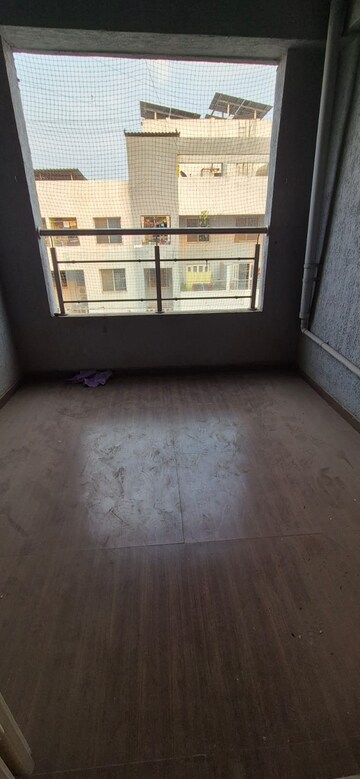 Room in 2 BHK Apartment at Pimple Saudagar – for Sale