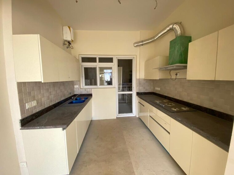 Kitchen, ireo-skyon 4 Bedroom 2800 Sq.Ft. Apartment In Sector 60 Gurgaon 9438612