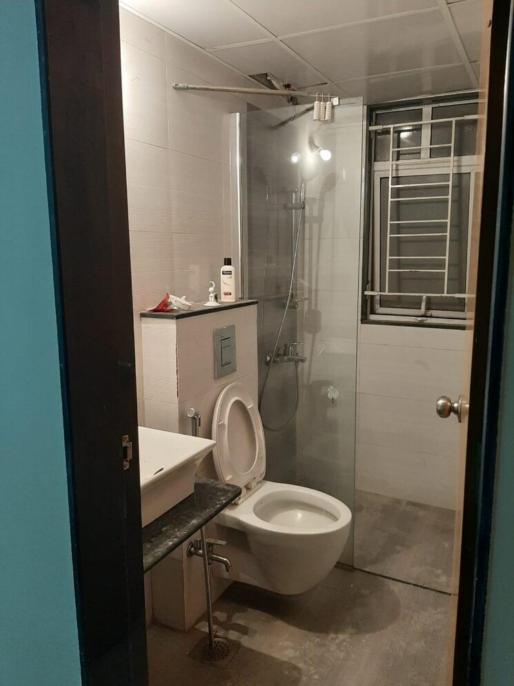 Bathroom, lohia-odela 3 Bedroom 1500 Sq.Ft. Apartment In Bavdhan Pune 9438606