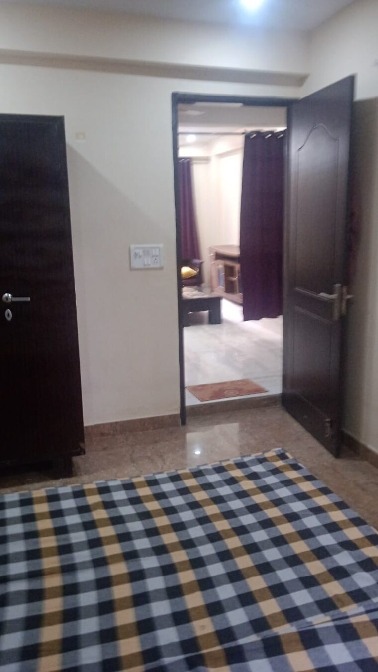 Bedroom, rwa-residential-society 1 Bedroom 180 Sq.Yd. Builder Floor In Sector 40 Gurgaon 9438610