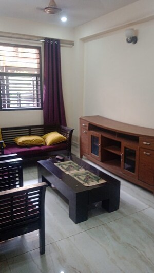 Kitchen in 1 BHK Builder Floor at RWA Residential Society, Sector 40 – for Rent