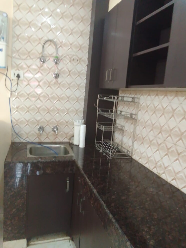 Balcony, rwa-residential-society 1 Bedroom 180 Sq.Yd. Builder Floor In Sector 40 Gurgaon 9438610