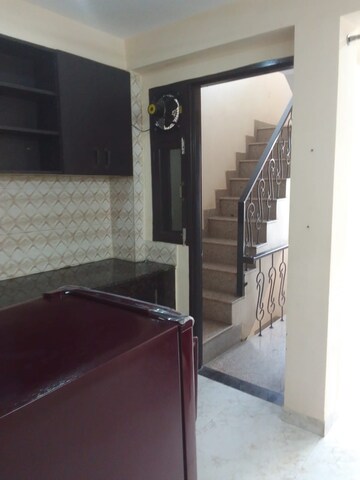 Kitchen in 1 BHK Builder Floor at RWA Residential Society, Sector 40 – for Rent