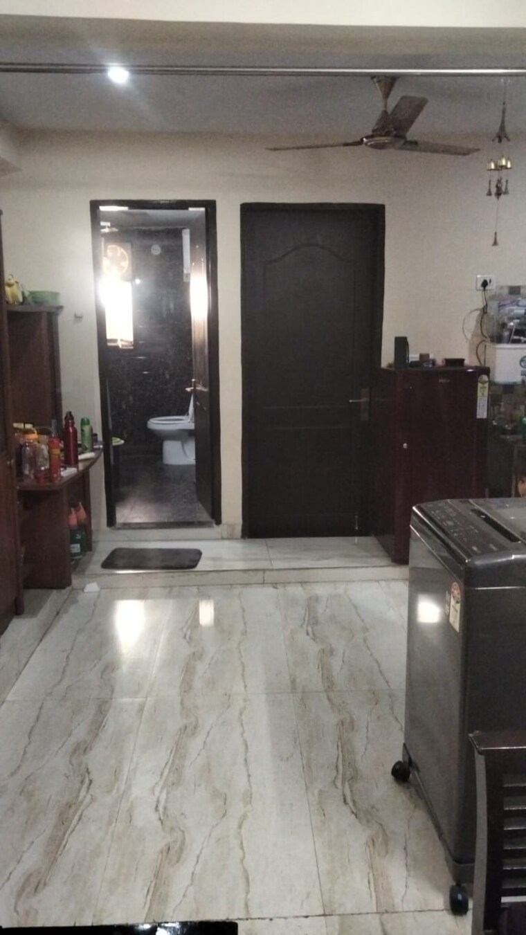 Kitchen, rwa-residential-society 1 Bedroom 180 Sq.Yd. Builder Floor In Sector 40 Gurgaon 9438610