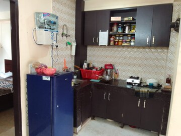 Kitchen in 1 BHK Builder Floor at RWA Residential Society, Sector 40 – for Rent