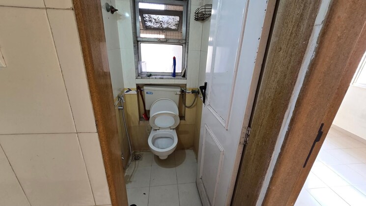 Bathroom, vasant-sagar 1 Bedroom 575 Sq.Ft. Apartment In Kandivali East Mumbai 9438617