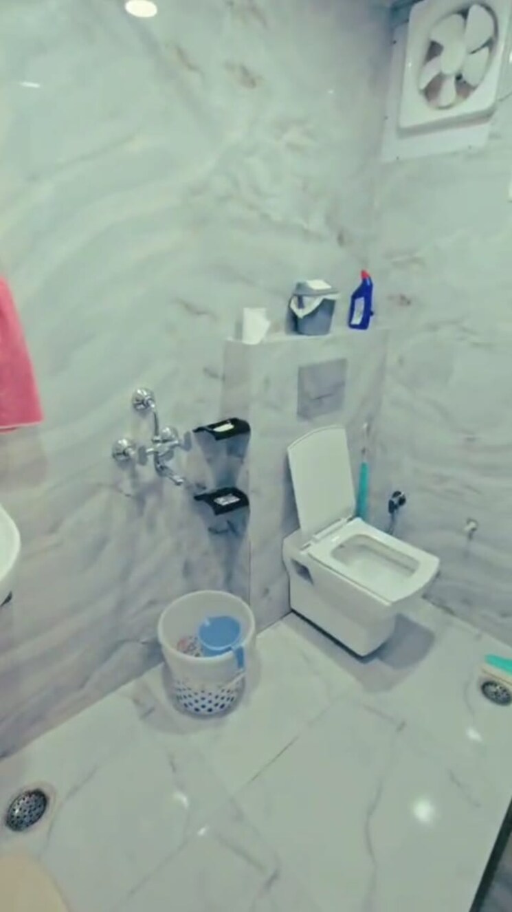 Bathroom, nitishree-aura-chimera 2 Bedroom 955 Sq.Ft. Apartment In Raj Nagar Extension Ghaziabad 9438649