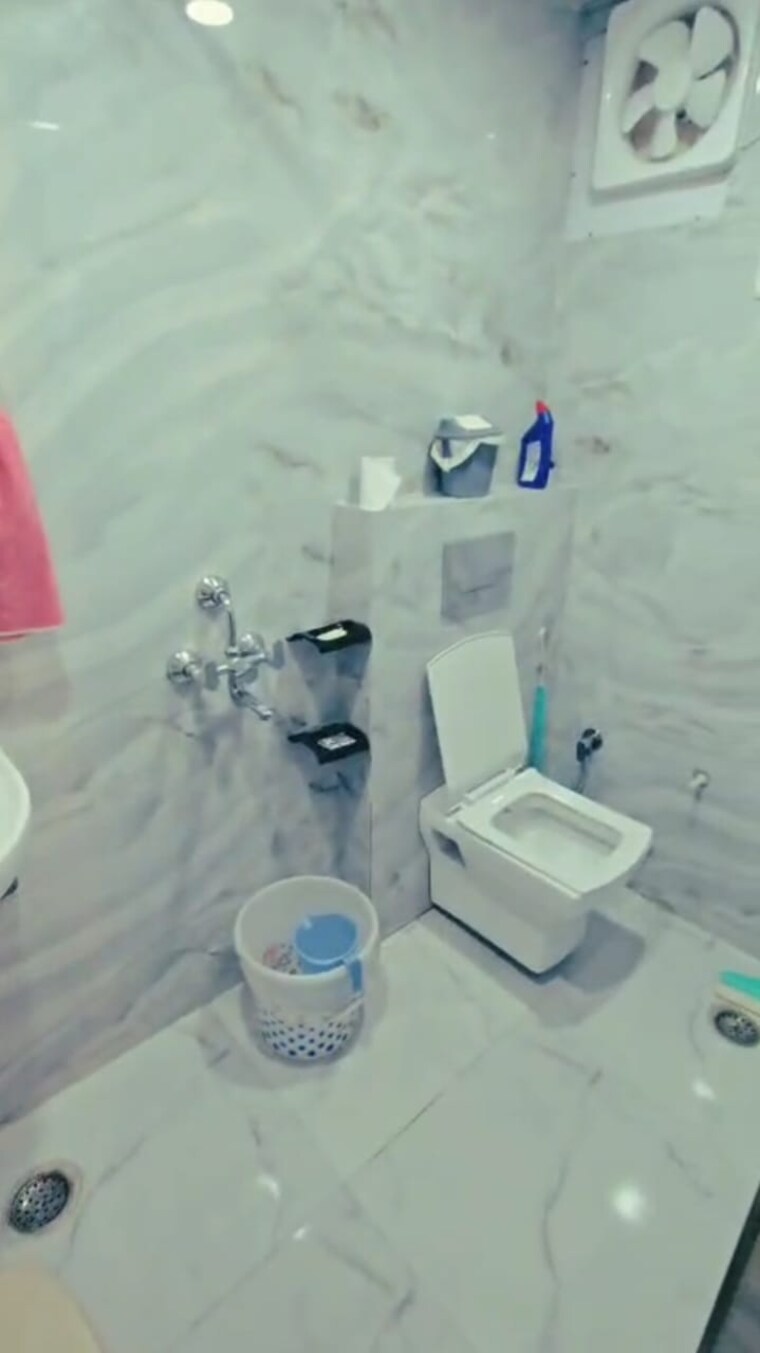 Bathroom, nitishree-aura-chimera 2 Bedroom 955 Sq.Ft. Apartment In Raj Nagar Extension Ghaziabad 9438649