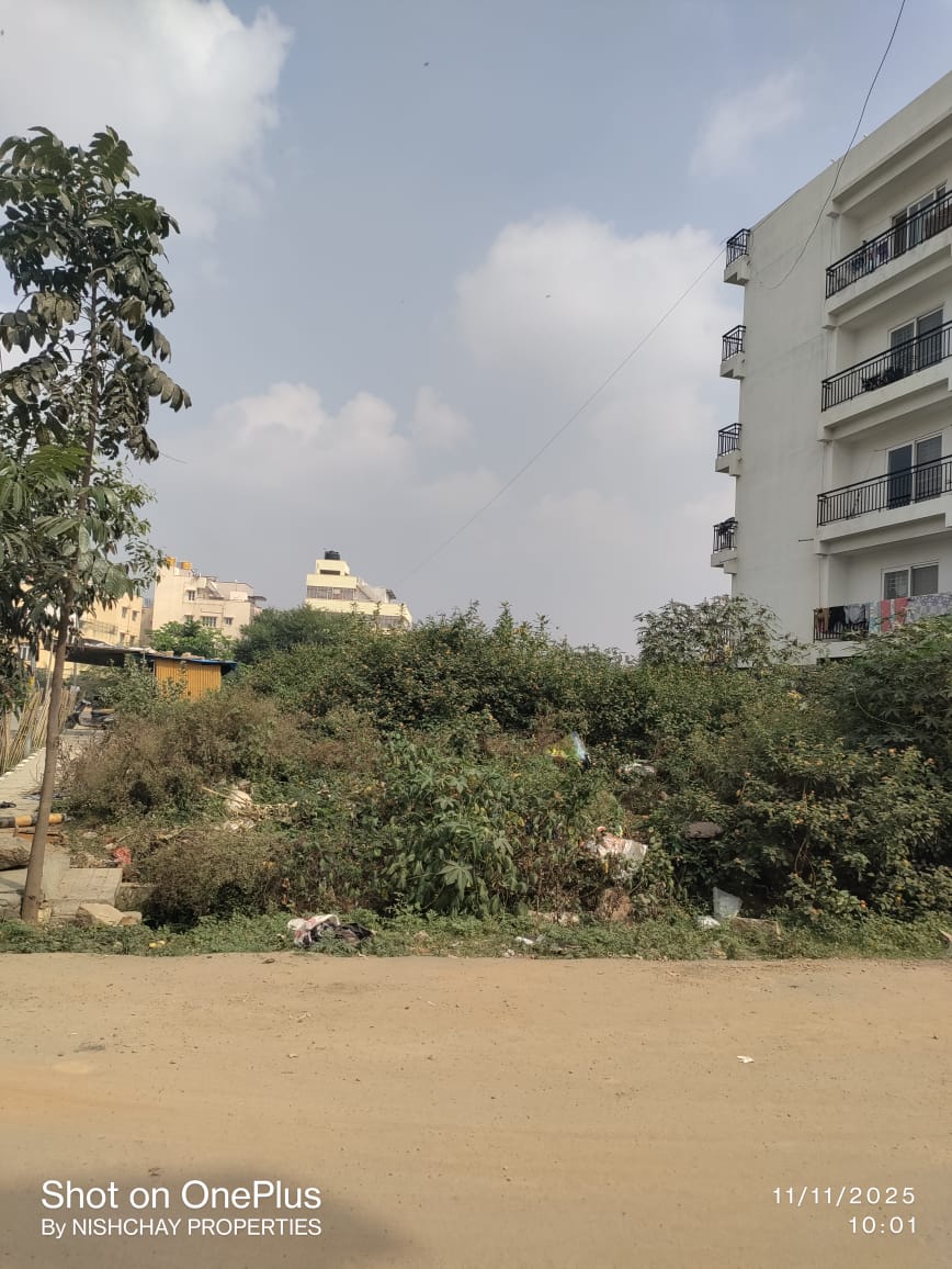 Plot For Sale in Hennur