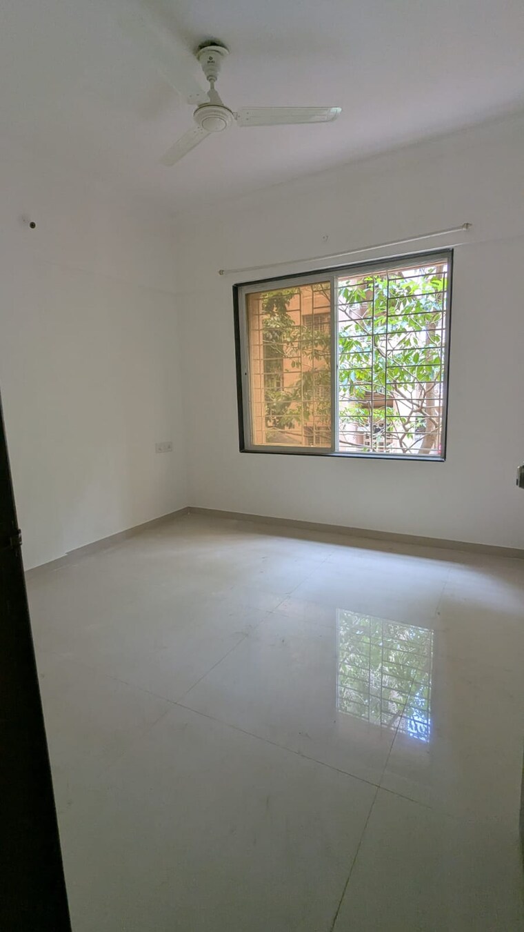 Room, swastik-pride-homes 2 Bedroom 950 Sq.Ft. Apartment In Rahatani Pune 9438898