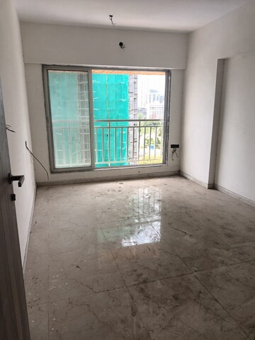 2 BHK Apartment For Sale in Borivali East