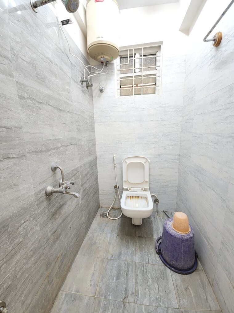 Bathroom, haralur road 1 Bedroom 555 Sq.Ft. Builder Floor In Haralur Road Bangalore 9438981