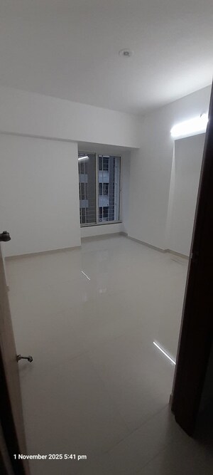 Room in 2 BHK Apartment at Akshay Yash Grecia, Dhanori – for Sale