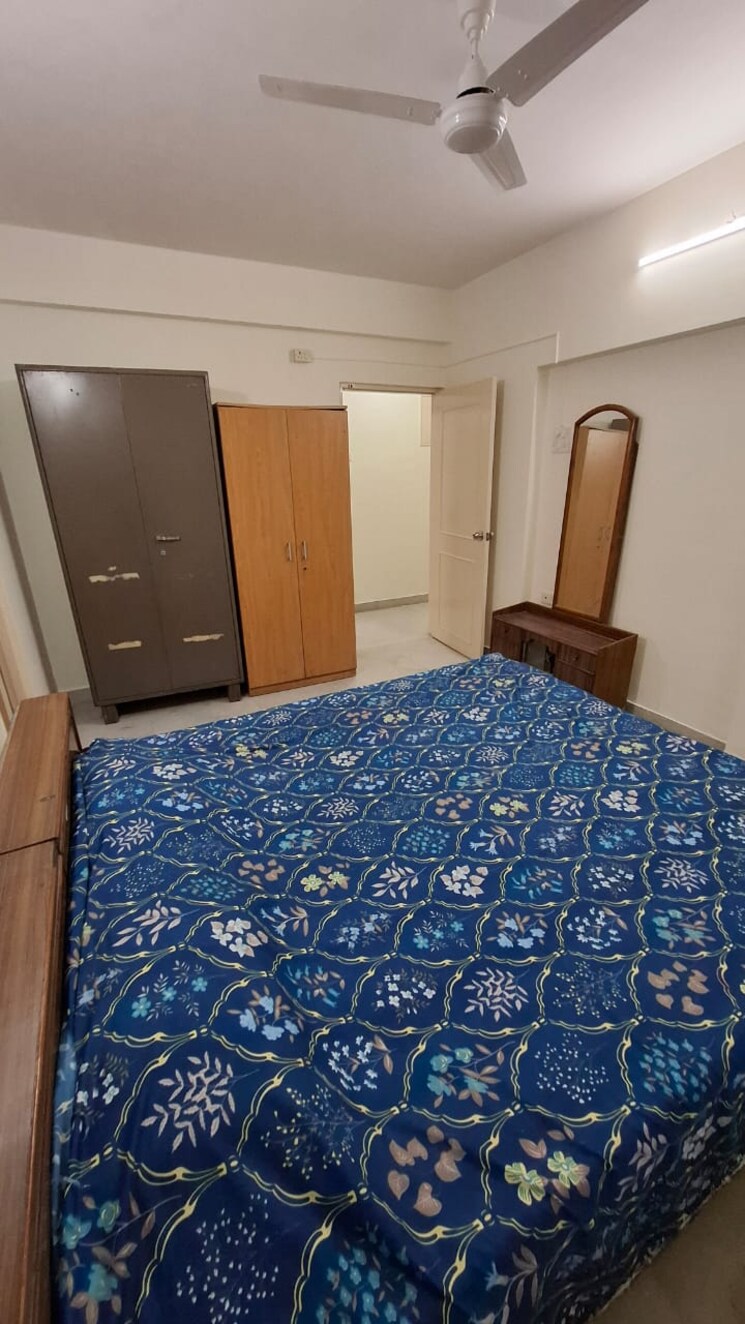 Bedroom, powai-cosmopolitan-chs 2 Bedroom 1100 Sq.Ft. Apartment In Powai Mumbai 9439045