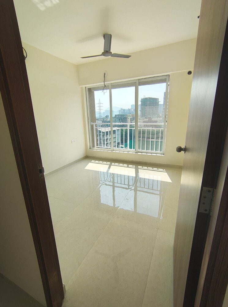 Balcony, nawada 2 Bedroom 70 Sq.Yd. Builder Floor In Nawada Delhi 9439032