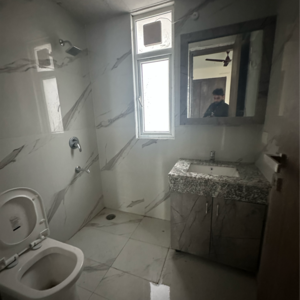 Bathroom in 2.5 BHK Apartment at M3M Soulitude, Sector 89 – for Rent