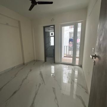Building Lobby in 2.5 BHK Apartment at M3M Soulitude, Sector 89 – for Rent