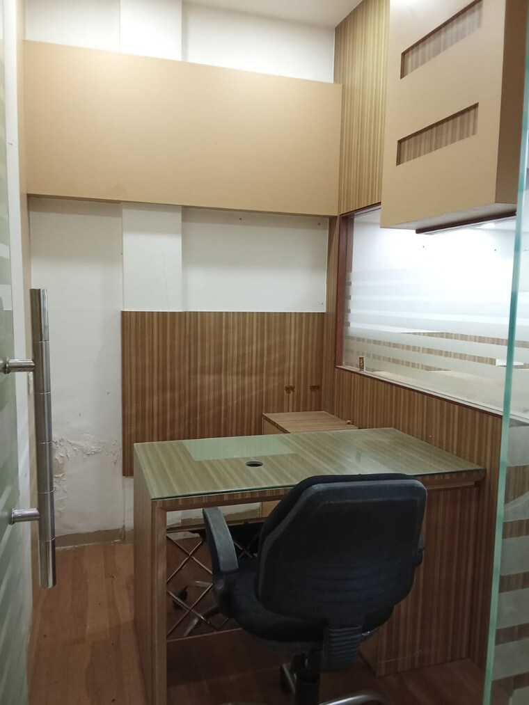 Bathroom, maplle-morya-classic Commercial Office Space 1400 Sq.Ft. In Andheri West Mumbai 9439148