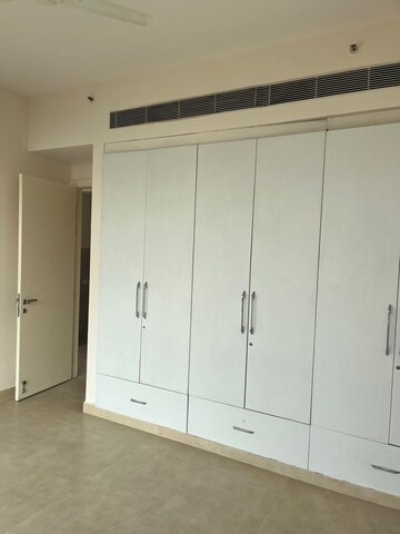 Building Lobby in 3 BHK Apartment at Emaar Emerald Floors Premier, Sector 65 – for Rent