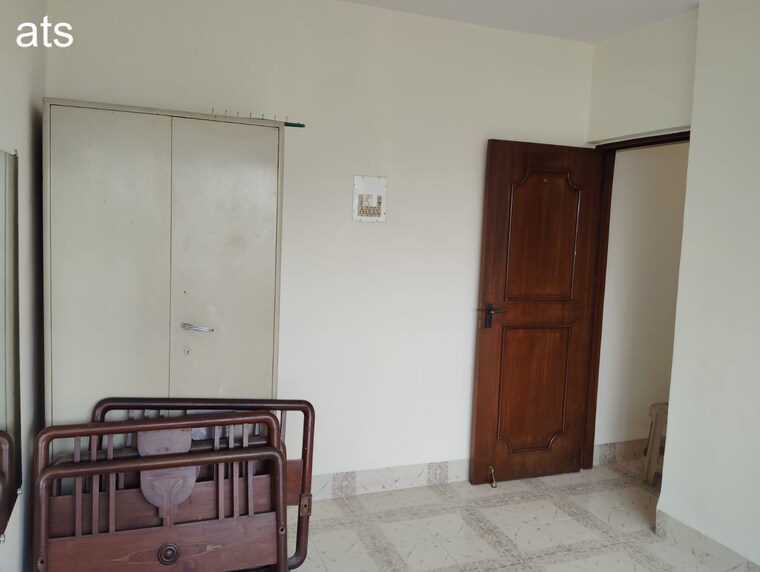 Room, rizvi-heights 1 Bedroom 480 Sq.Ft. Apartment In Senapati Bapat Marg Mumbai 9439218