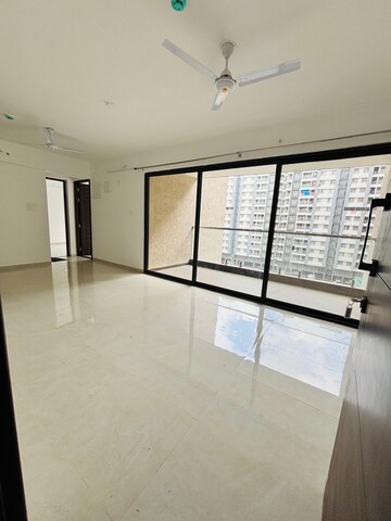 Room in 3 BHK Apartment at Shaligram Sky, Ravet – for Rent