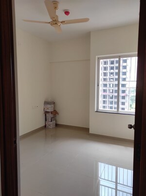 Room in 2 BHK Apartment at Kolte Patil Life Republic, Hinjewadi – for Rent