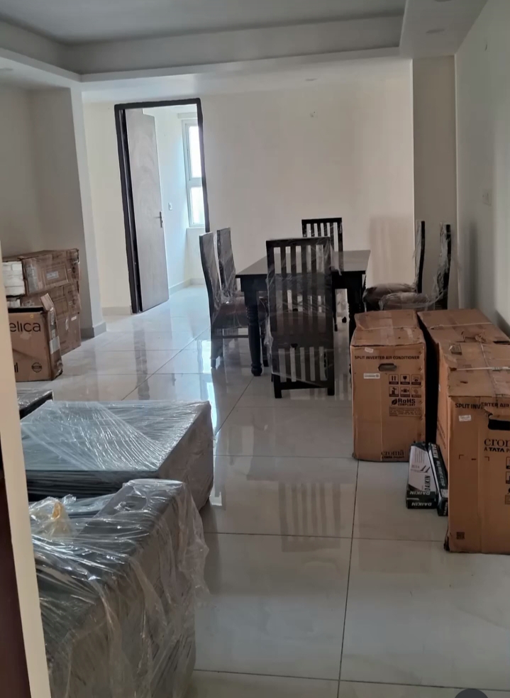 3 BHK Apartment For Sale in VIP Road