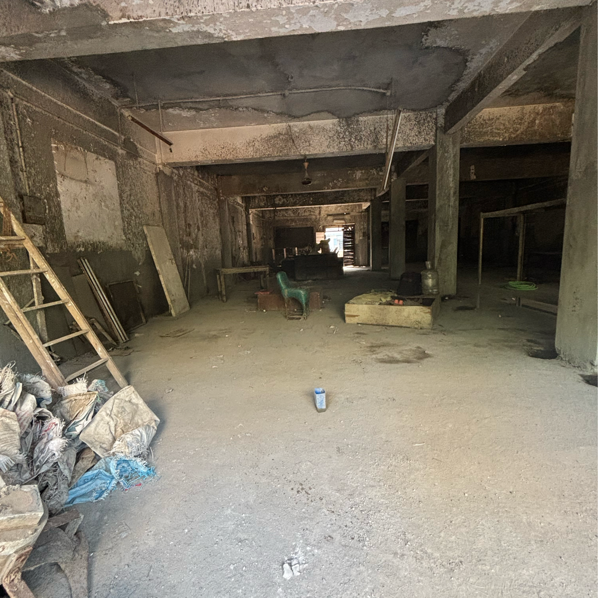 Warehouse For Rent in Kamala Bhavan Goregaon