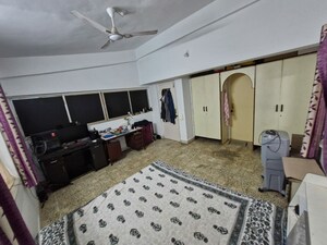 Bedroom in 1 RK Apartment at Dhankawadi – for Rent