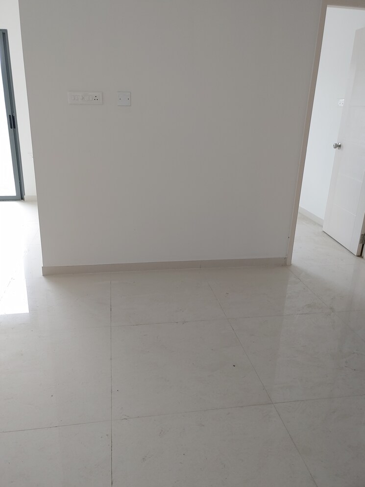 Room, rohan-madhuban 3 Bedroom 1500 Sq.Ft. Apartment In Bavdhan Pune 9439342