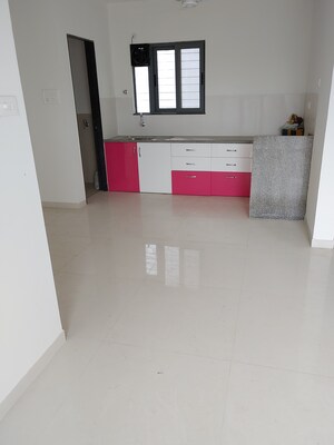 Room in 3 BHK Apartment at Rohan Madhuban, Bavdhan – for Rent